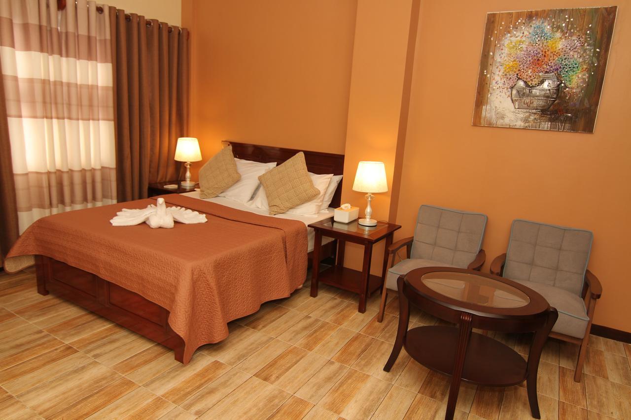 Hotel Charos Dormitel Dumaguete City Esterno foto