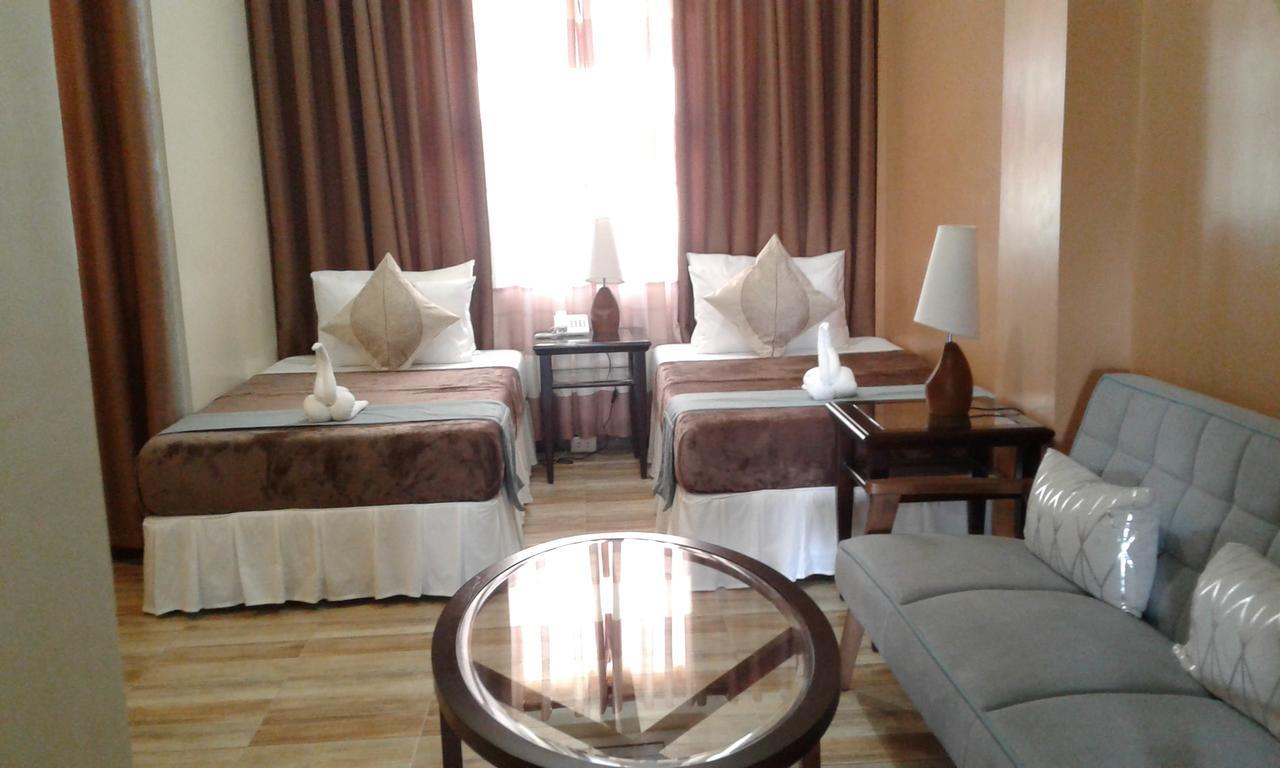 Hotel Charos Dormitel Dumaguete City Esterno foto