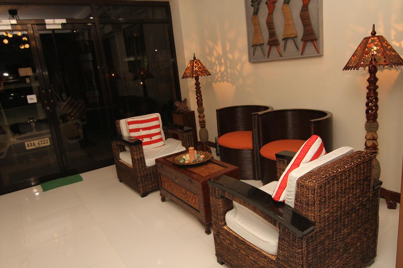 Hotel Charos Dormitel Dumaguete City Esterno foto