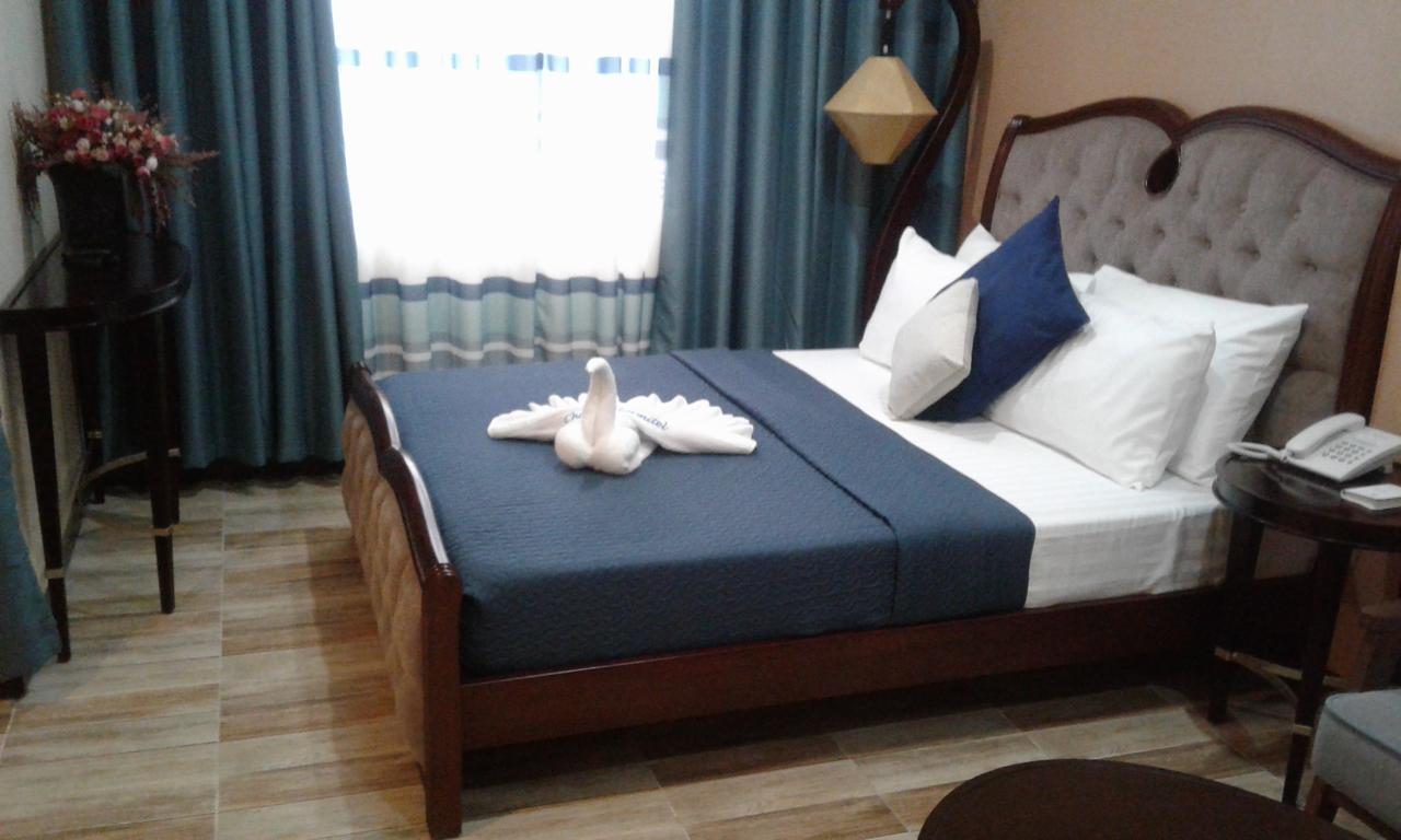 Hotel Charos Dormitel Dumaguete City Esterno foto